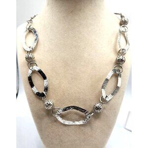 Hammered Silver-Tone Oval Link Necklace With Textured Beads Adjustable Length